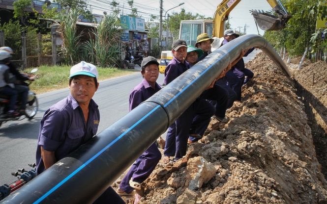 (Theo An ninh thủ đô) Xây hơn 12km đường ống cấp nước sạch cho 3 huyện phía Nam Hà Nội