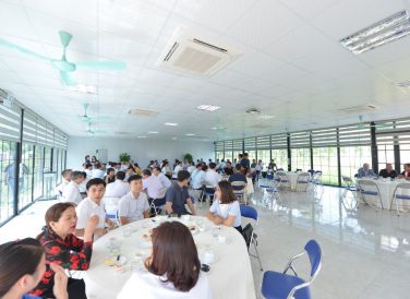 (August 8th, 2019) Duong River Water Treatment Plant welcomes the Delegation from Ung Hoa district, Hanoi