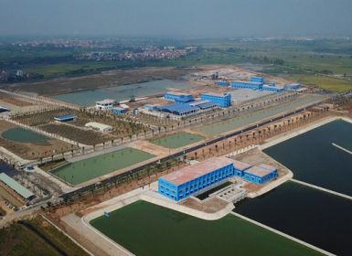 (Theo Vietnamnews) Water plant begins operations