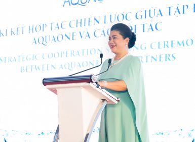 (Theo Cafebiz.vn) Shark Liên và chuyện làm nước sạch: 'Lâu sinh lời vẫn quyết đầu tư’